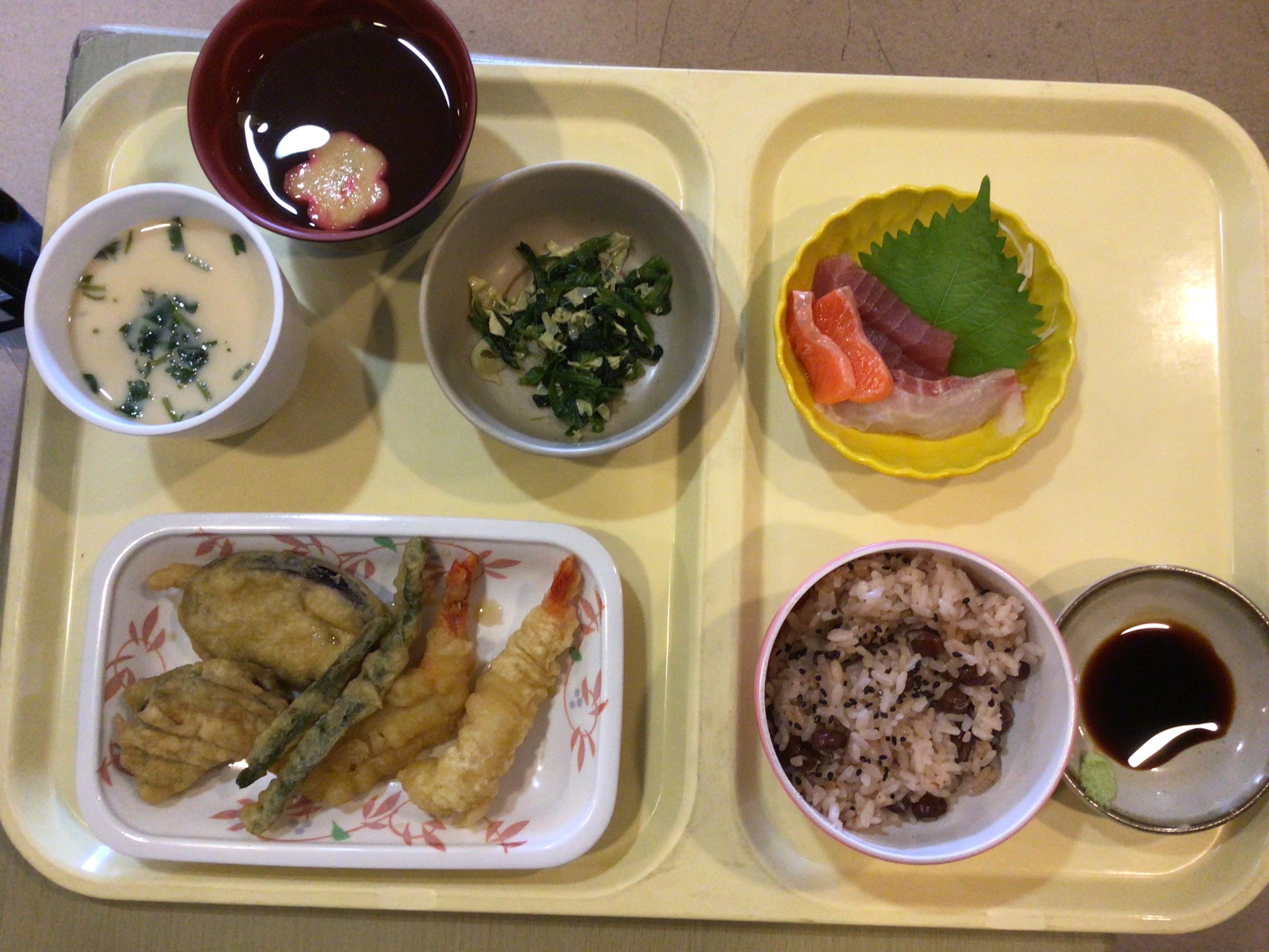 東4丁目の敬老会です。