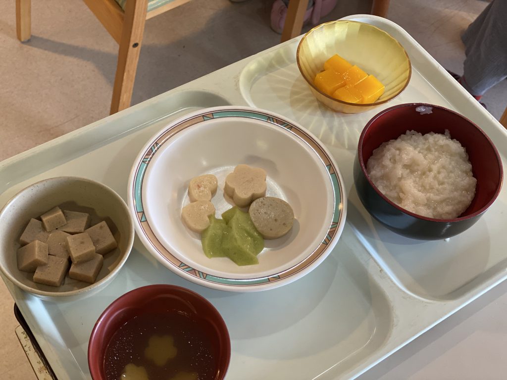 【西4】ある日の昼食?