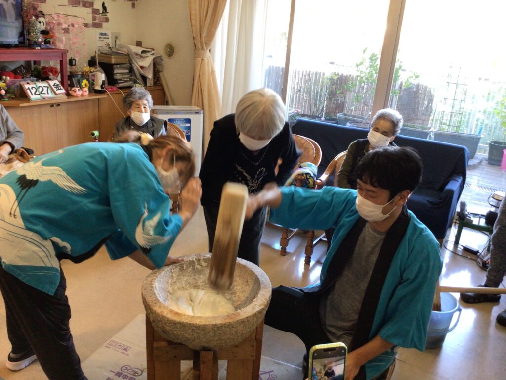 西２丁目　年末年始★餅つき大会