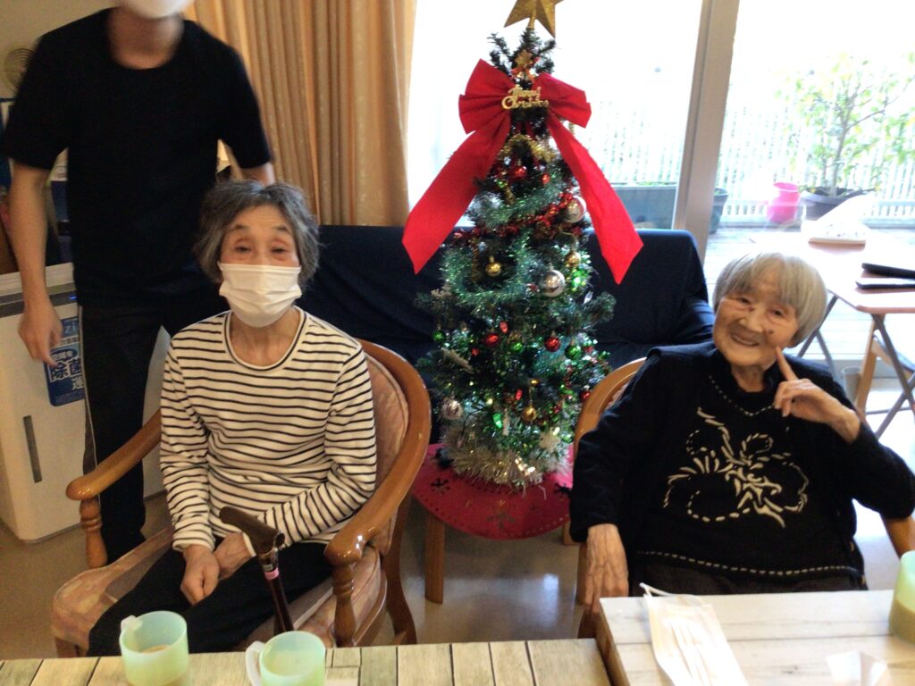 【西2丁目】クリスマスツリー