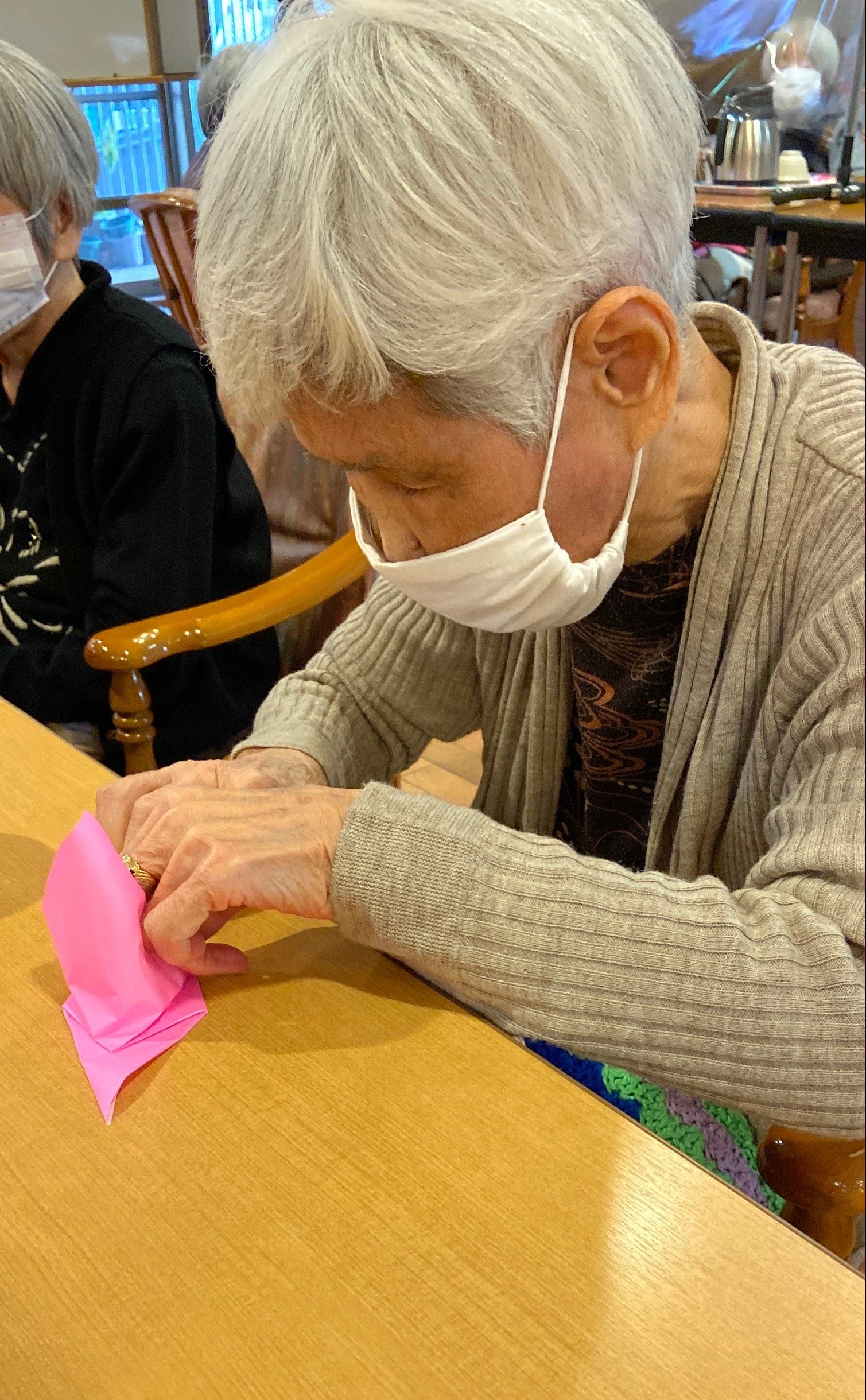 「らくらく折り鶴プロジェクト」