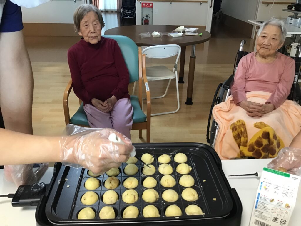 [すみれ]　11月誕生日会