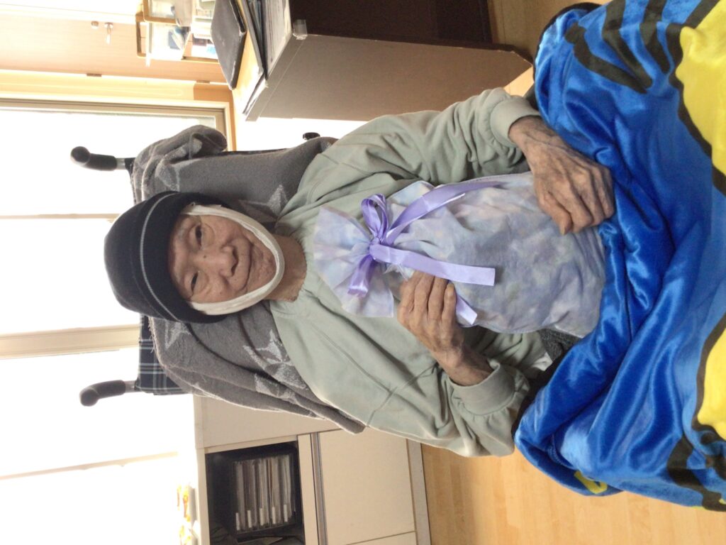 [すみれ]　2月誕生日会