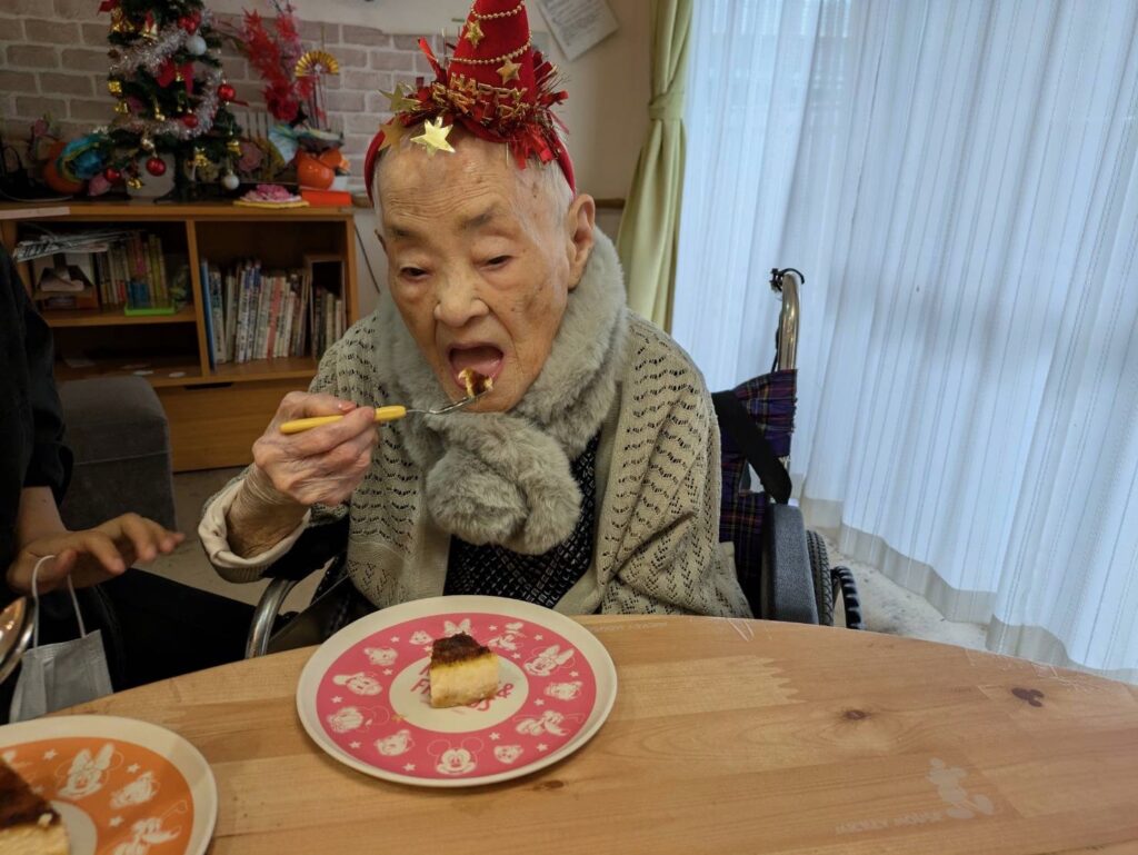 【東３丁目】🍰１１月誕生日会🍰